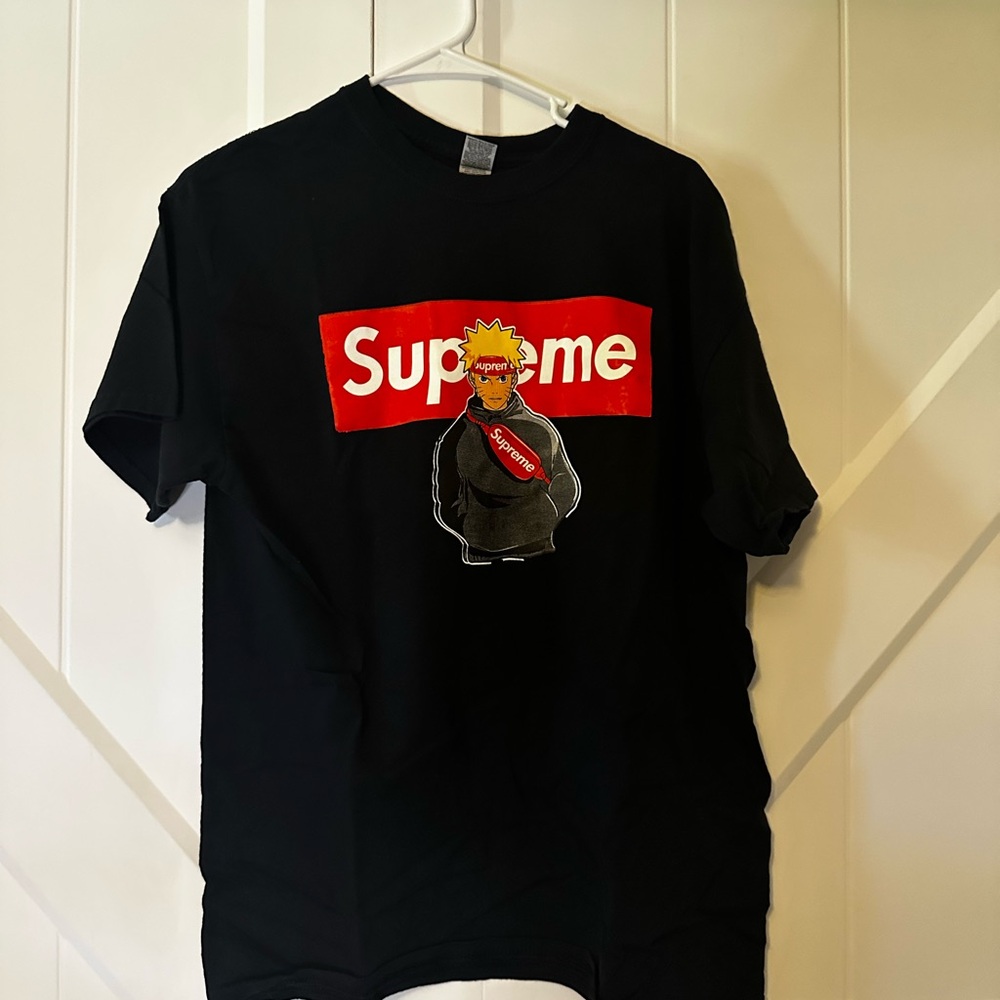 NWOT Naruto Black Graphic T-Shirt
